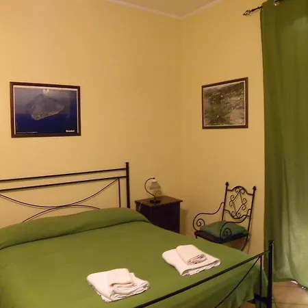 Vacanze Albamarina Apartment *